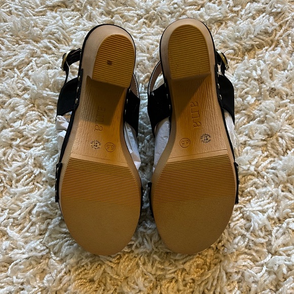 NWT ANA sandals 🖤 - Picture 3 of 9